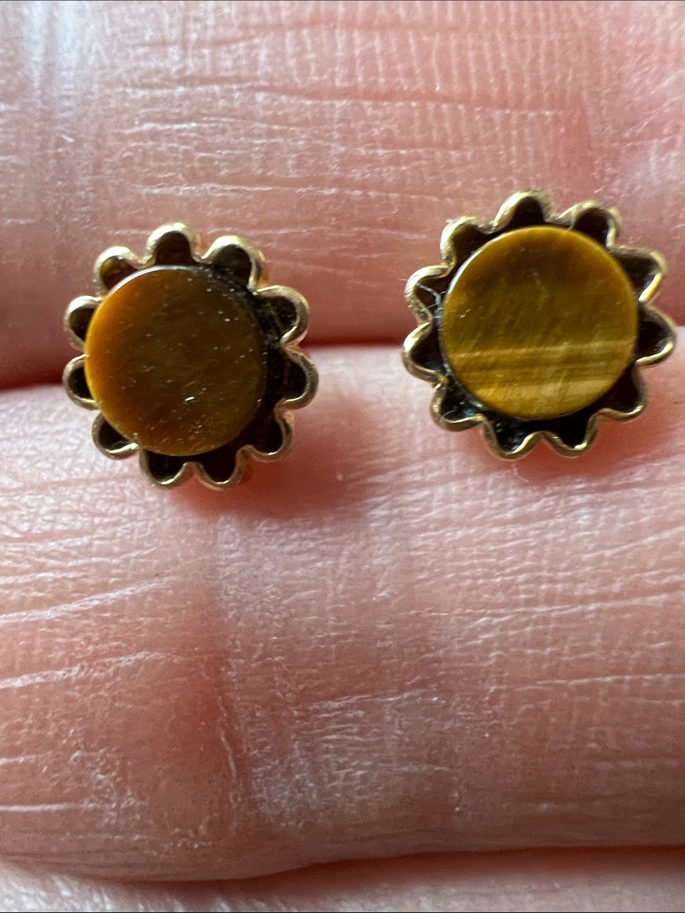 14k gold Tiger’s Eye stud earrings